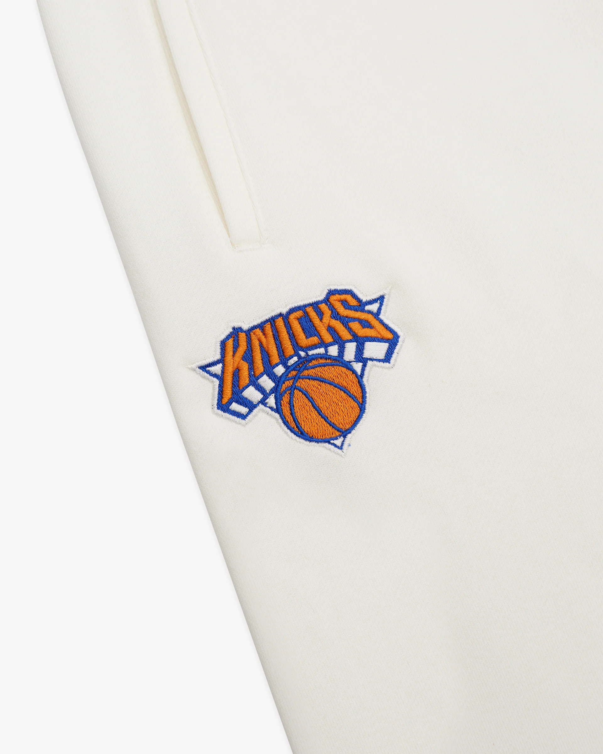 Knicks Classic Sweatpants - Image 7