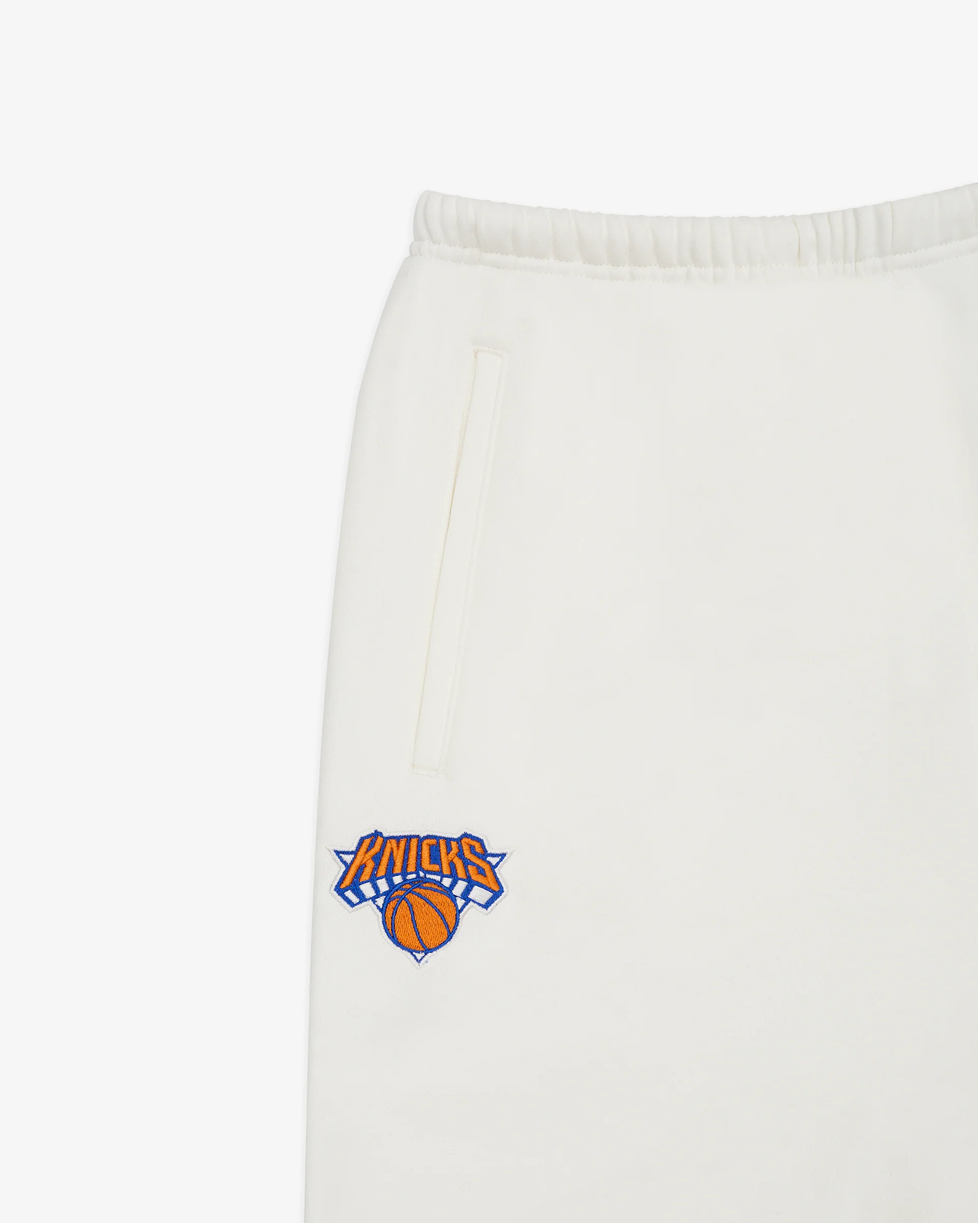 Knicks Classic Sweatpants - Image 9