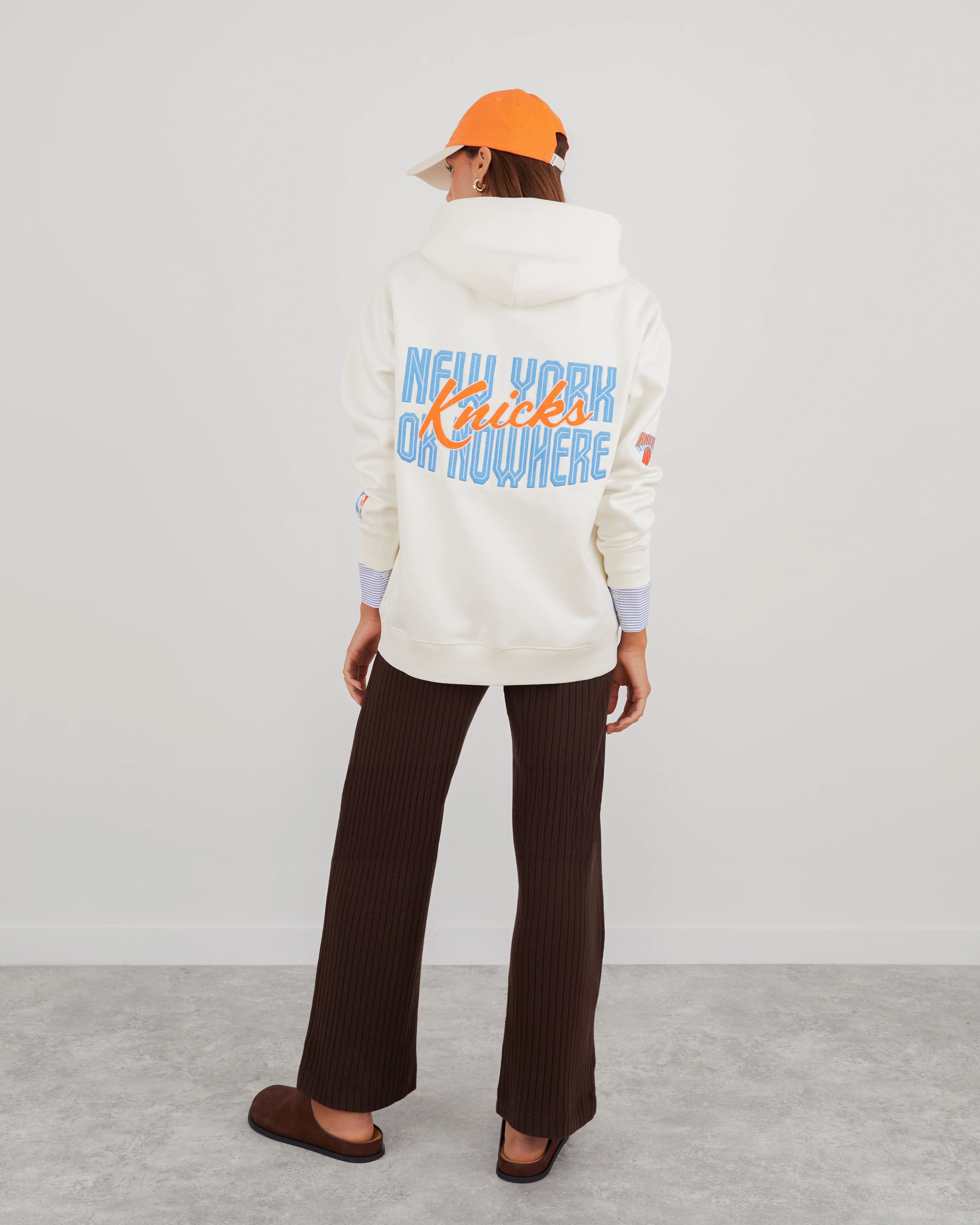 Knicks Crisscross Zip Hoodie - Image 3