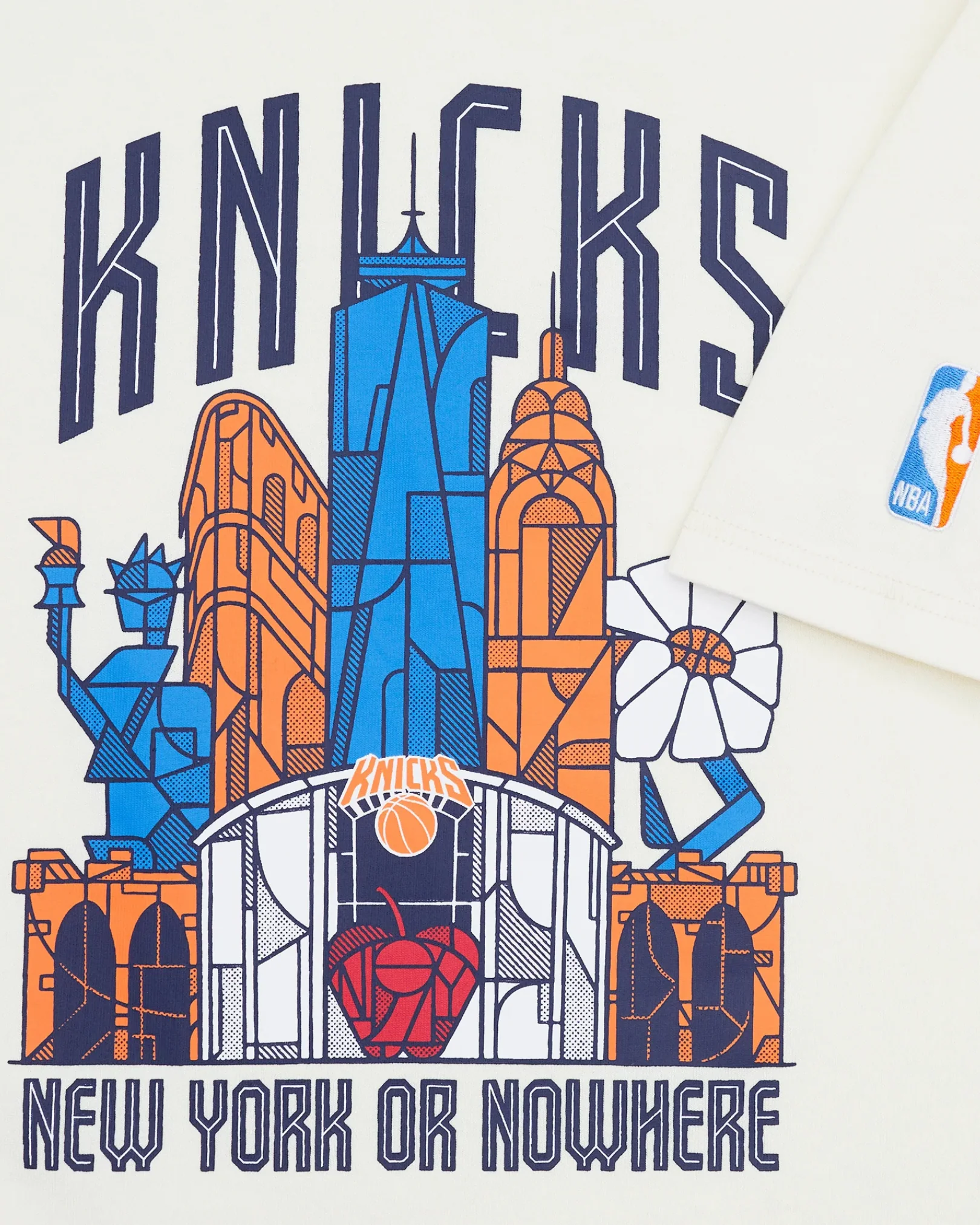 Knicks Skyscraper Oversized Crop T-Shirt - Image 5