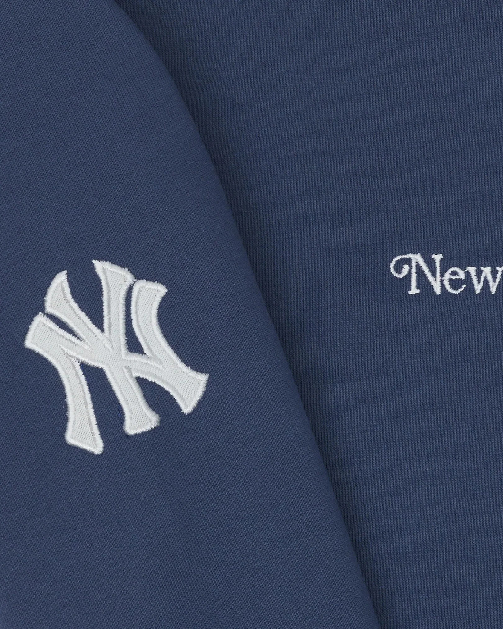 Yankees Signature Kids Hoodie - Image 3
